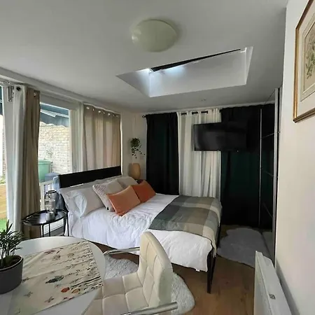 Cosy Studio On The Thames London Exterior photo